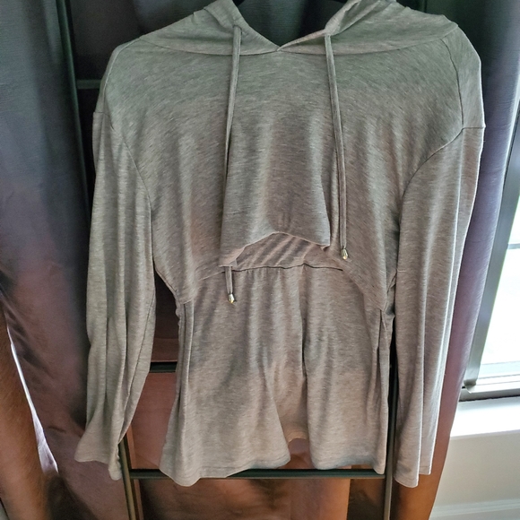 BHome Tops - Nursing hoodie